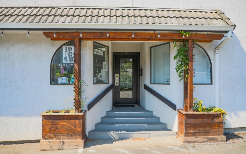 1007 Scott Ave, Bremerton, Washington 98310, 6 Rooms Rooms,6 BathroomsBathrooms,Commercial Office,For Sale,1007 Scott Ave,1039