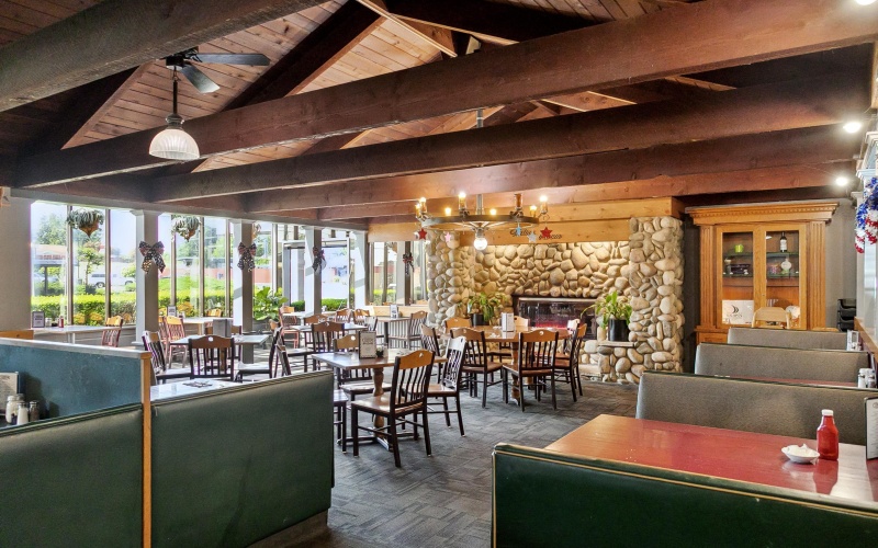 6th 6501 Ave, Tacoma, Washington 98406, 0 , 7 Rooms Rooms,3 BathroomsBathrooms,Commercial Office,For Sale,6501 ,0,1048