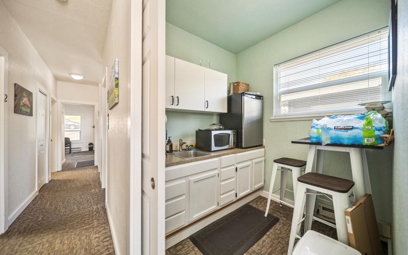 9050 Silverdale Way NW, Silverdale, Washington 98383, 0 , 4 Rooms Rooms,1 BathroomBathrooms,Commercial Office,For Sale,Silverdale Way NW,0,1051