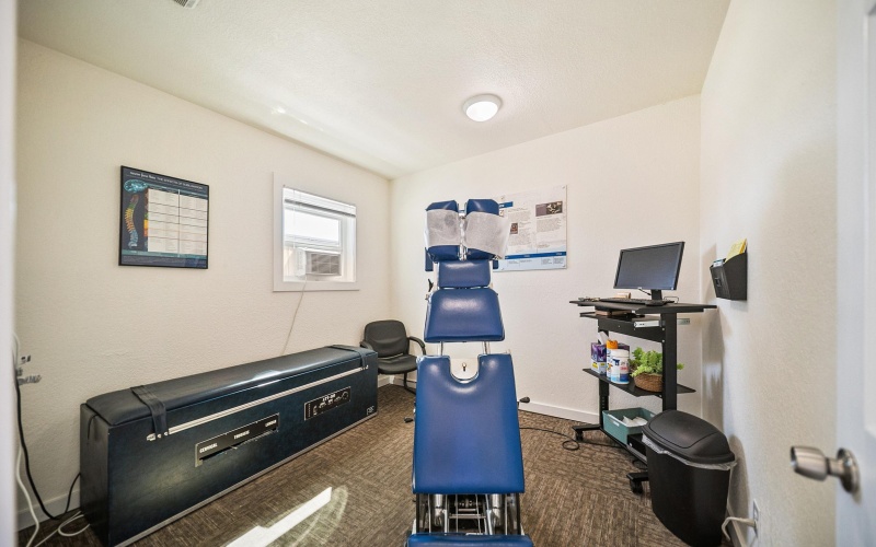 9050 Silverdale Way NW, Silverdale, Washington 98383, 0 , 4 Rooms Rooms,1 BathroomBathrooms,Commercial Office,For Sale,Silverdale Way NW,0,1051