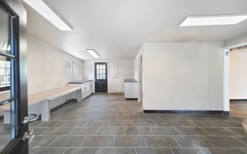 3523 Chico Way NW, Bremerton, Washington 98312, 0 , 4 Rooms Rooms,1 BathroomBathrooms,Commercial Office,For Sale,Chico Way NW,0,1053