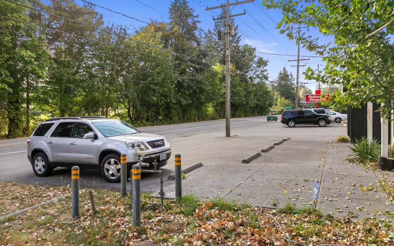 3523 Chico Way NW, Bremerton, Washington 98312, 0 , 4 Rooms Rooms,1 BathroomBathrooms,Commercial Office,For Sale,Chico Way NW,0,1053