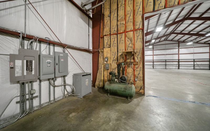 8585 SW Warrior DR, Bremerton, Washington 98312, 0 , 0 ,0,Warehouse,For Rent,SW Warrior DR,0,1054