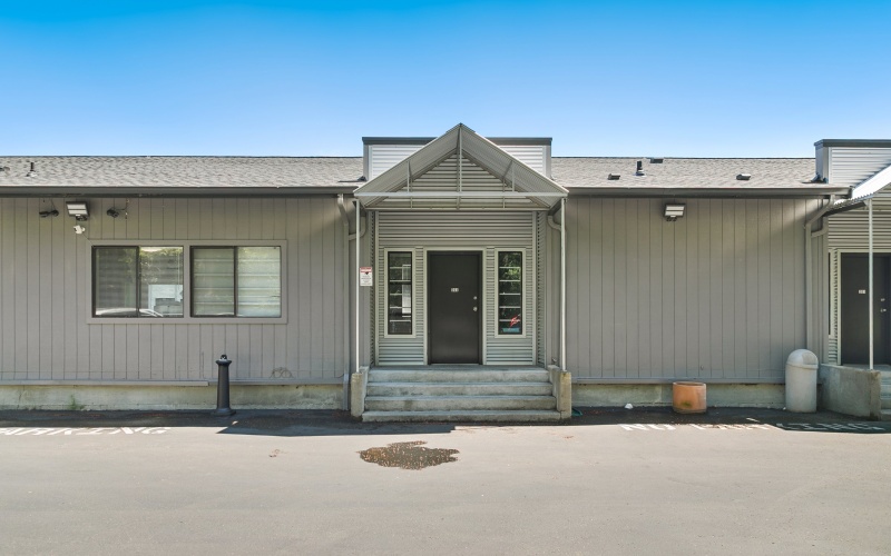 9465 Provost Rd NW, Silverdale, Washington 98383, 0 , 3 Rooms Rooms,1 BathroomBathrooms,Commercial Office,For Rent,Laurier Building,Provost Rd NW,2,1066